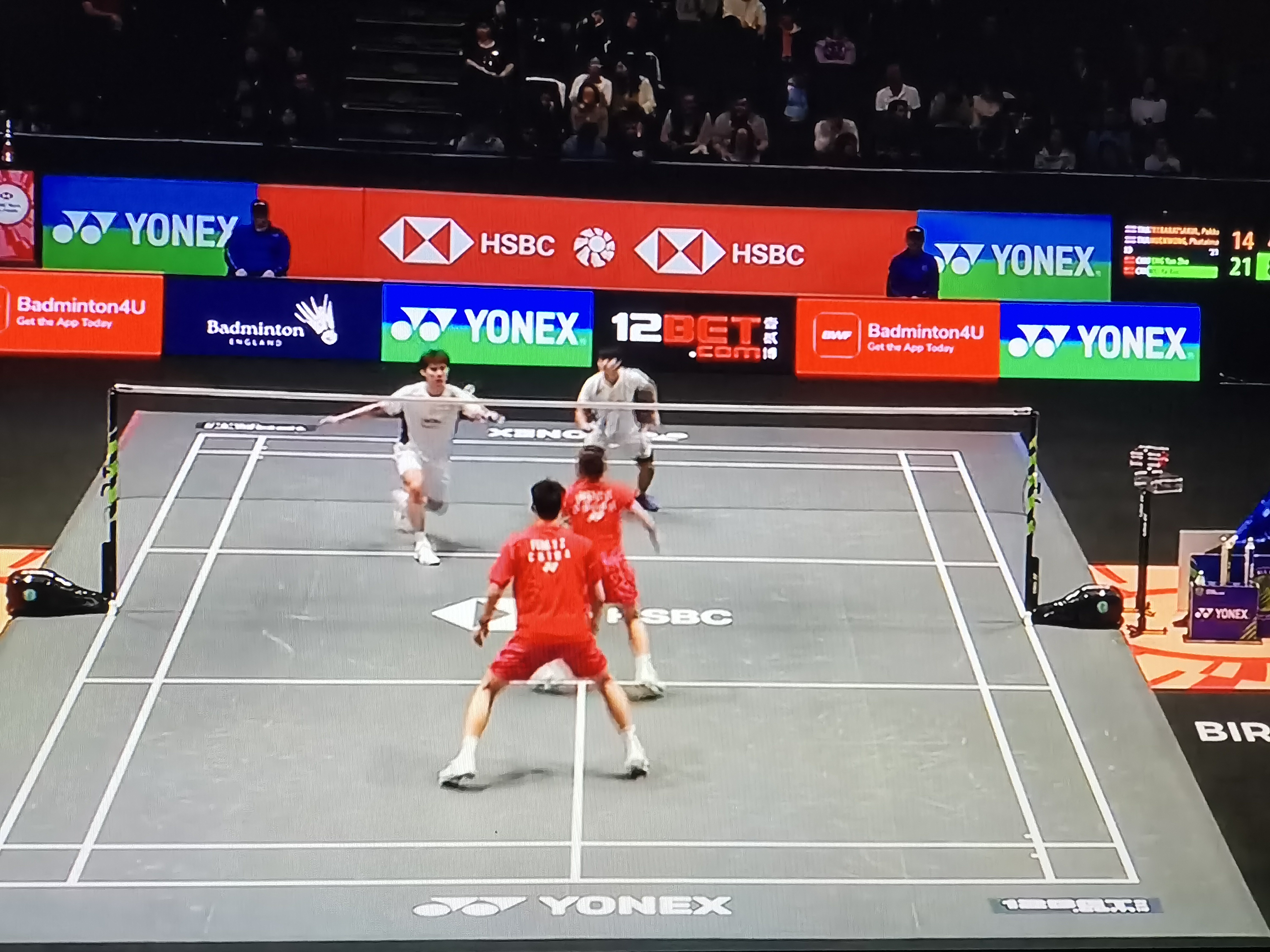 丹麦羽毛球队险胜马来西亚羽毛球队，陶菲克绝境逆转的简单介绍