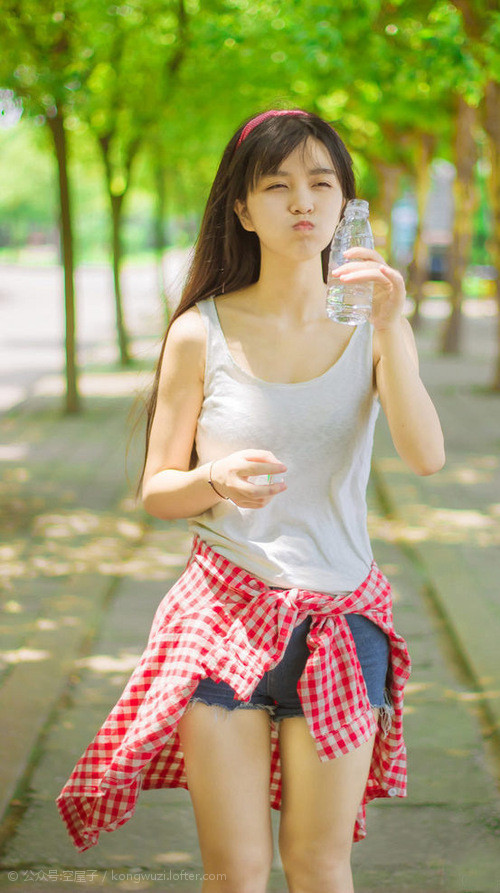 华体会体育-双城记，东决焦点战与巴黎淘汰赛的胜利交响曲